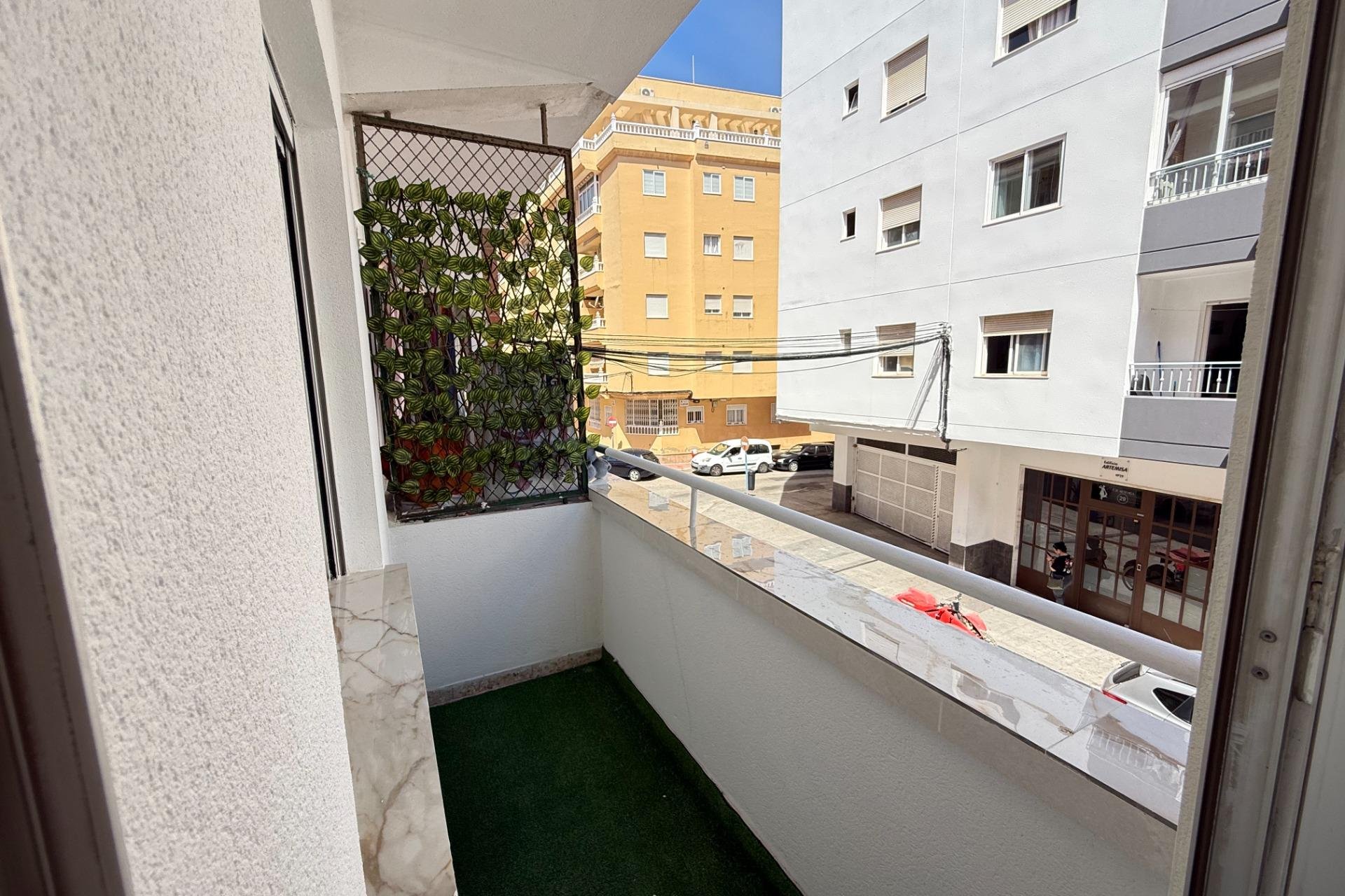 Resale - Apartament / Duplex - Torrevieja - Centro