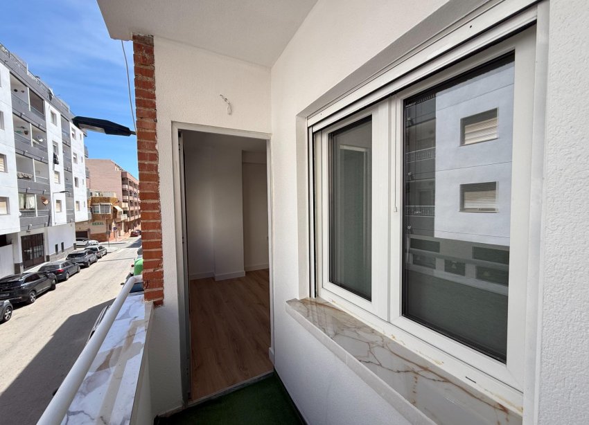 Resale - Apartament / Duplex - Torrevieja - Centro