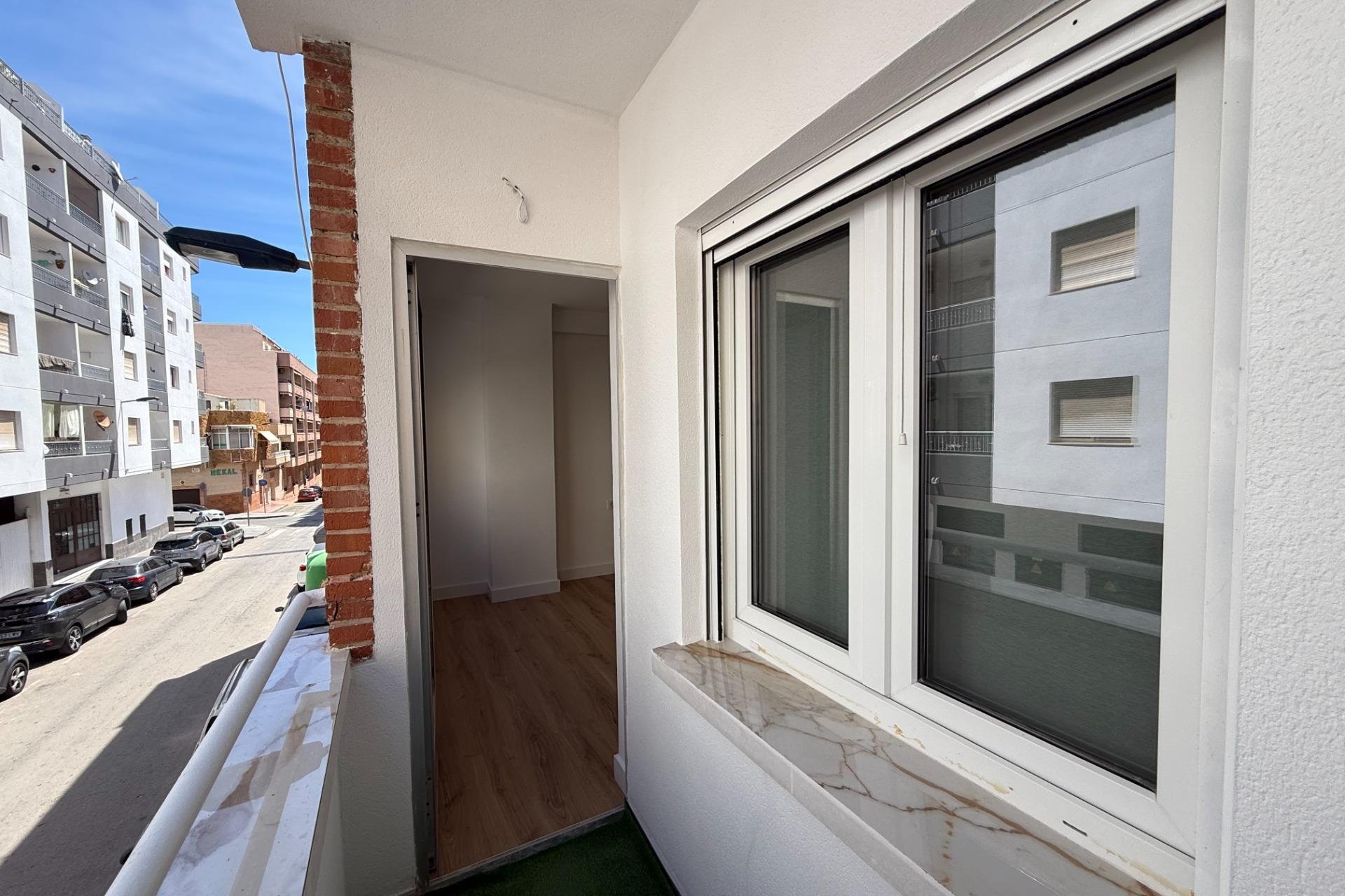 Resale - Apartament / Duplex - Torrevieja - Centro