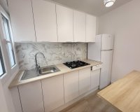 Resale - Apartament / Duplex - Torrevieja - Centro