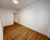Resale - Apartament / Duplex - Torrevieja - Centro