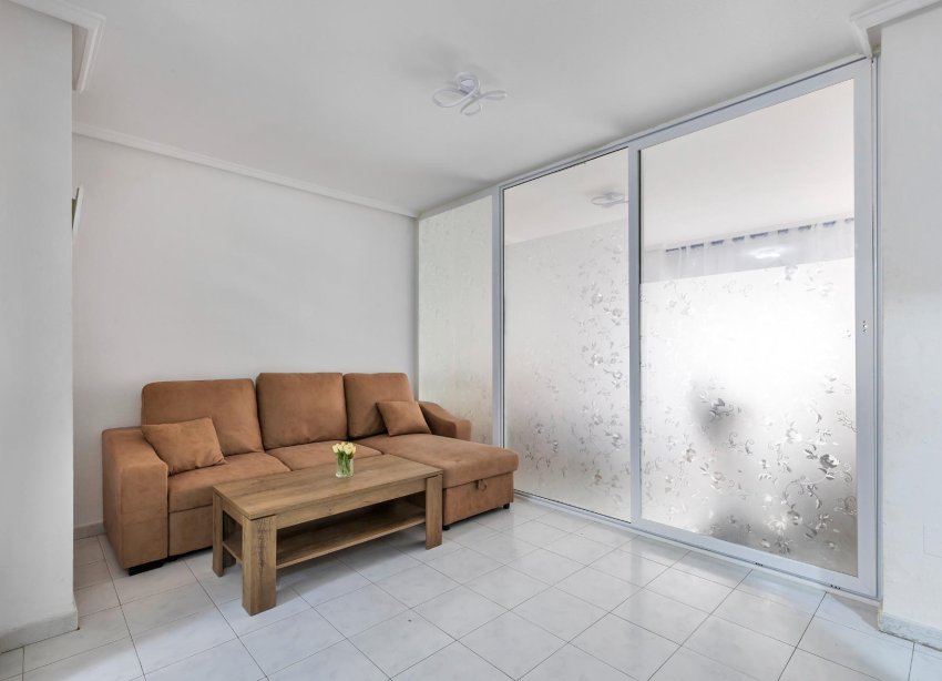 Resale - Apartament / Duplex - Torrevieja - Centro