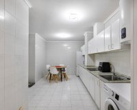 Resale - Apartament / Duplex - Torrevieja - Centro