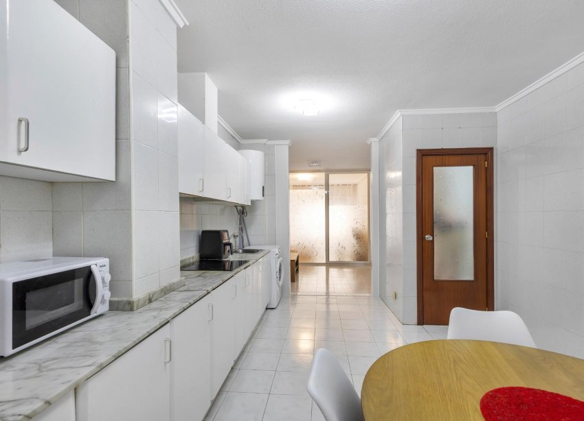 Resale - Apartament / Duplex - Torrevieja - Centro