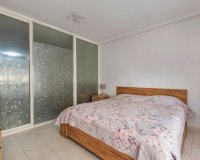 Resale - Apartament / Duplex - Torrevieja - Centro