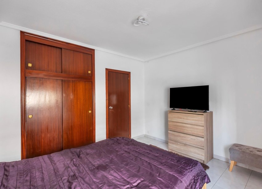 Resale - Apartament / Duplex - Torrevieja - Centro