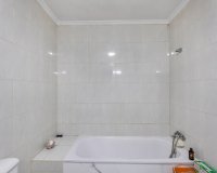 Resale - Apartament / Duplex - Torrevieja - Centro