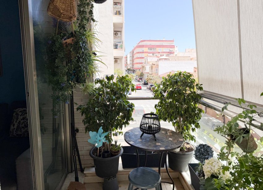 Resale - Apartament / Duplex - Torrevieja - Centro