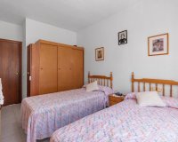 Resale - Apartament / Duplex - Torrevieja - Estacion de autobuses