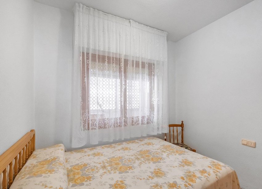 Resale - Apartament / Duplex - Torrevieja - Estacion de autobuses