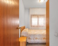 Resale - Apartament / Duplex - Torrevieja - Estacion de autobuses