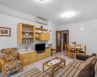 Resale - Apartament / Duplex - Torrevieja - Estacion de autobuses