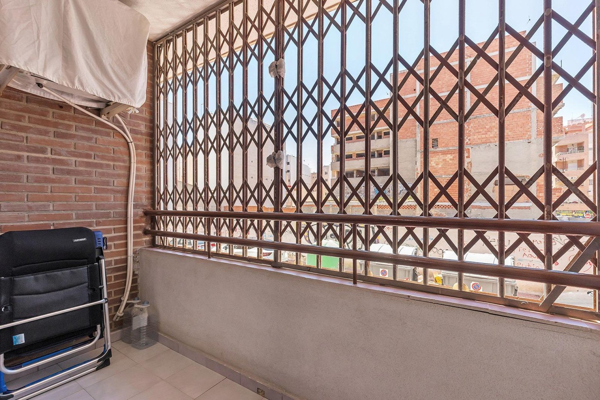 Resale - Apartament / Duplex - Torrevieja - Estacion de autobuses