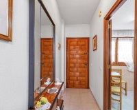 Resale - Apartament / Duplex - Torrevieja - Estacion de autobuses