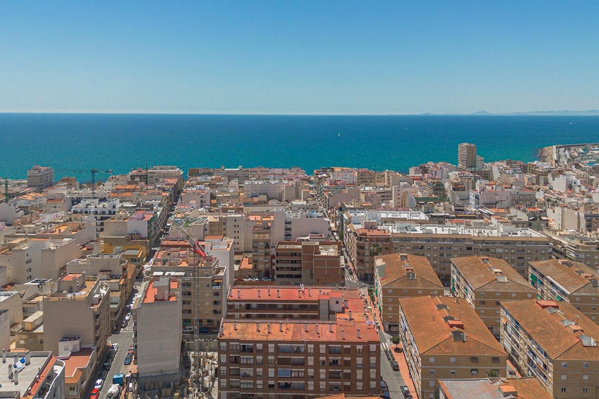 Resale - Apartament / Duplex - Torrevieja - Estacion de autobuses