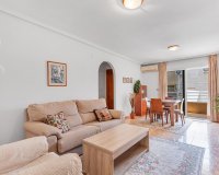 Resale - Apartament / Duplex - Torrevieja - Estacion de autobuses
