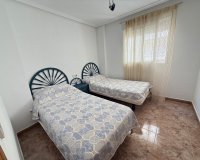 Resale - Apartament / Duplex - Torrevieja - Estacion de autobuses