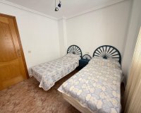 Resale - Apartament / Duplex - Torrevieja - Estacion de autobuses