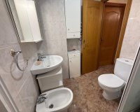 Resale - Apartament / Duplex - Torrevieja - Estacion de autobuses