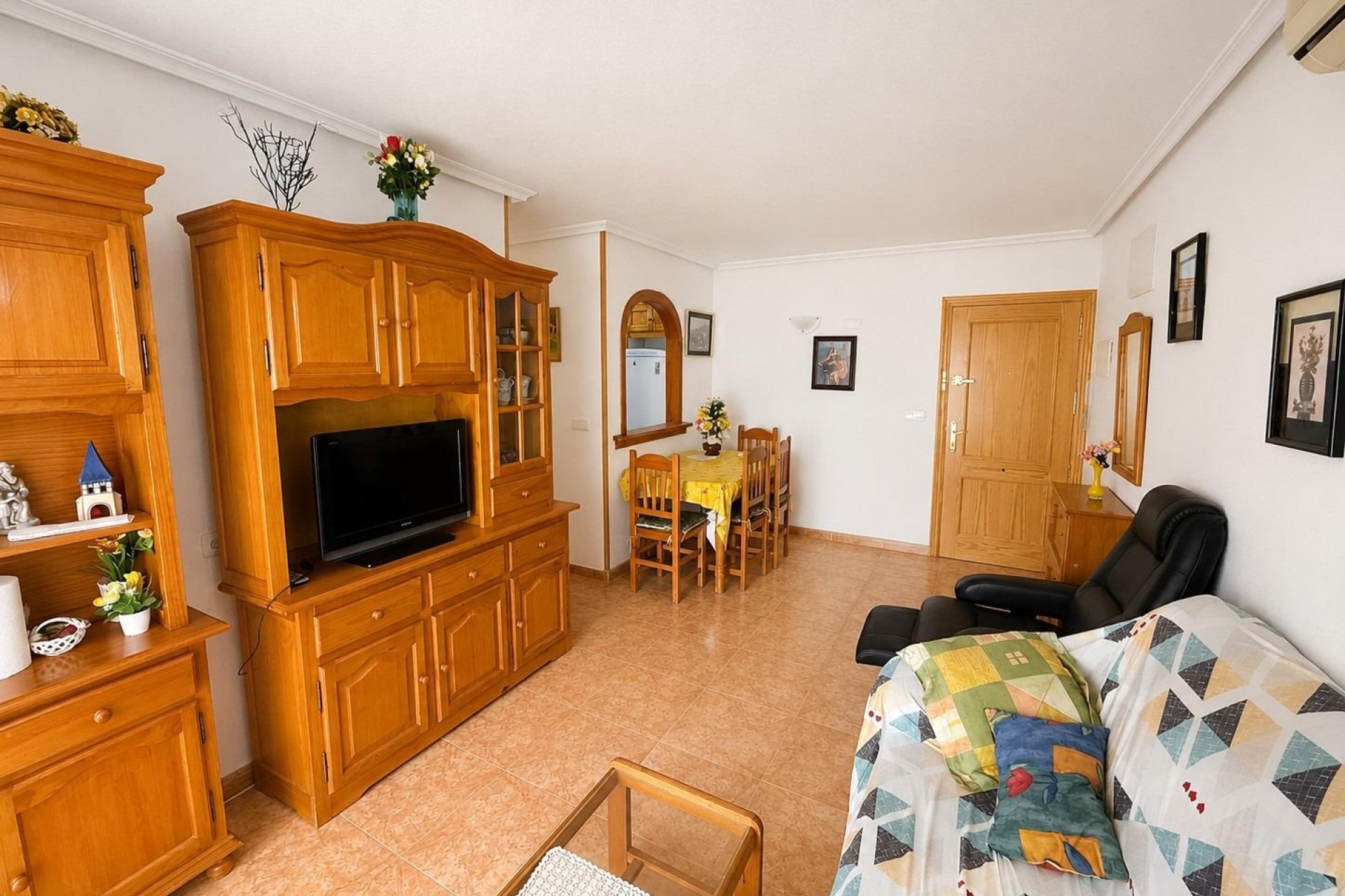 Resale - Apartament / Duplex - Torrevieja - Estacion de autobuses
