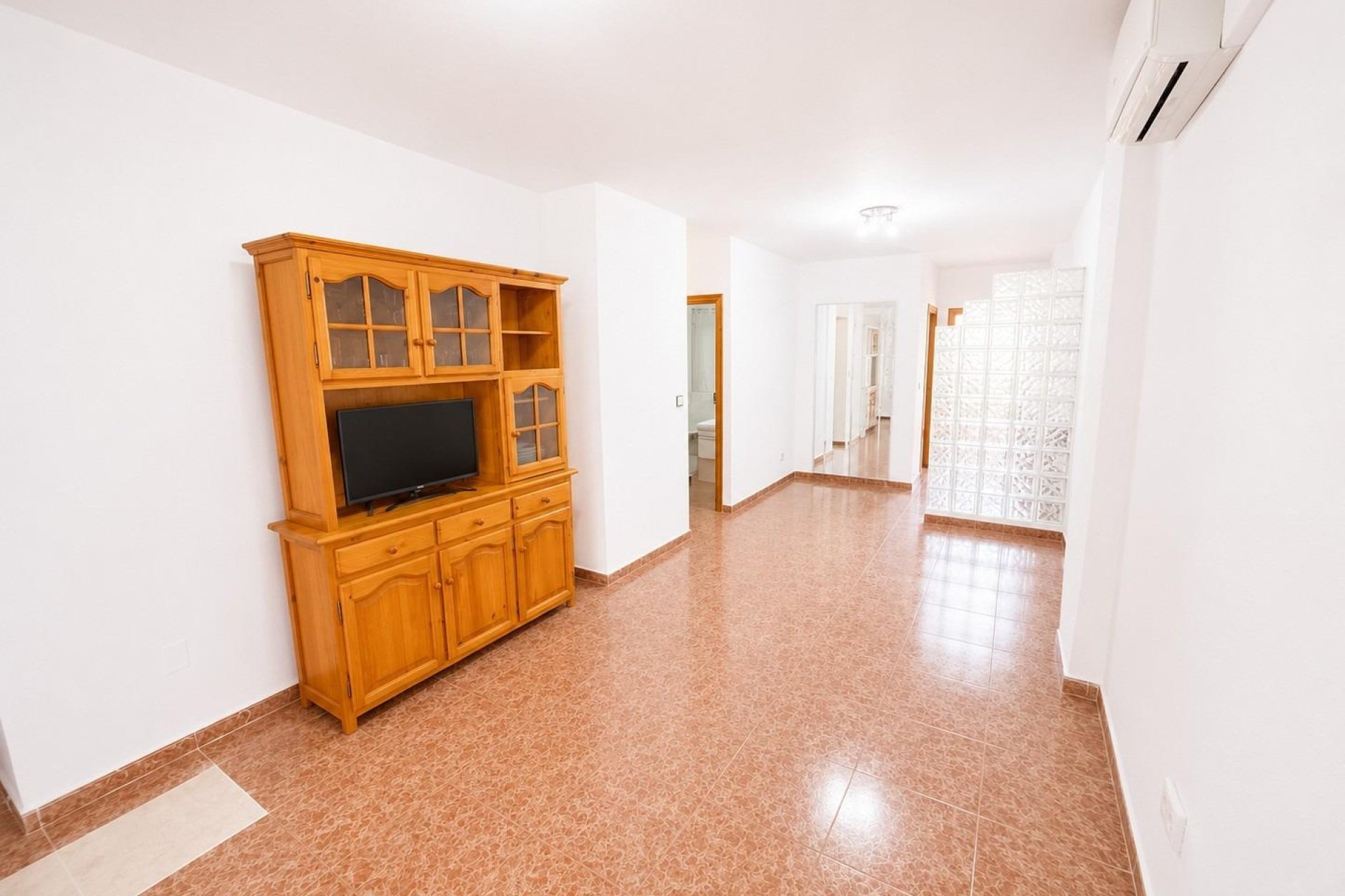 Resale - Apartament / Duplex - Torrevieja - Estacion de autobuses
