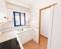 Resale - Apartament / Duplex - Torrevieja - Estacion de autobuses