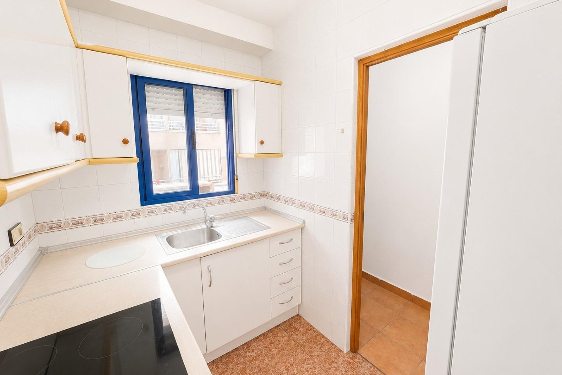 Resale - Apartament / Duplex - Torrevieja - Estacion de autobuses
