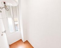 Resale - Apartament / Duplex - Torrevieja - Estacion de autobuses