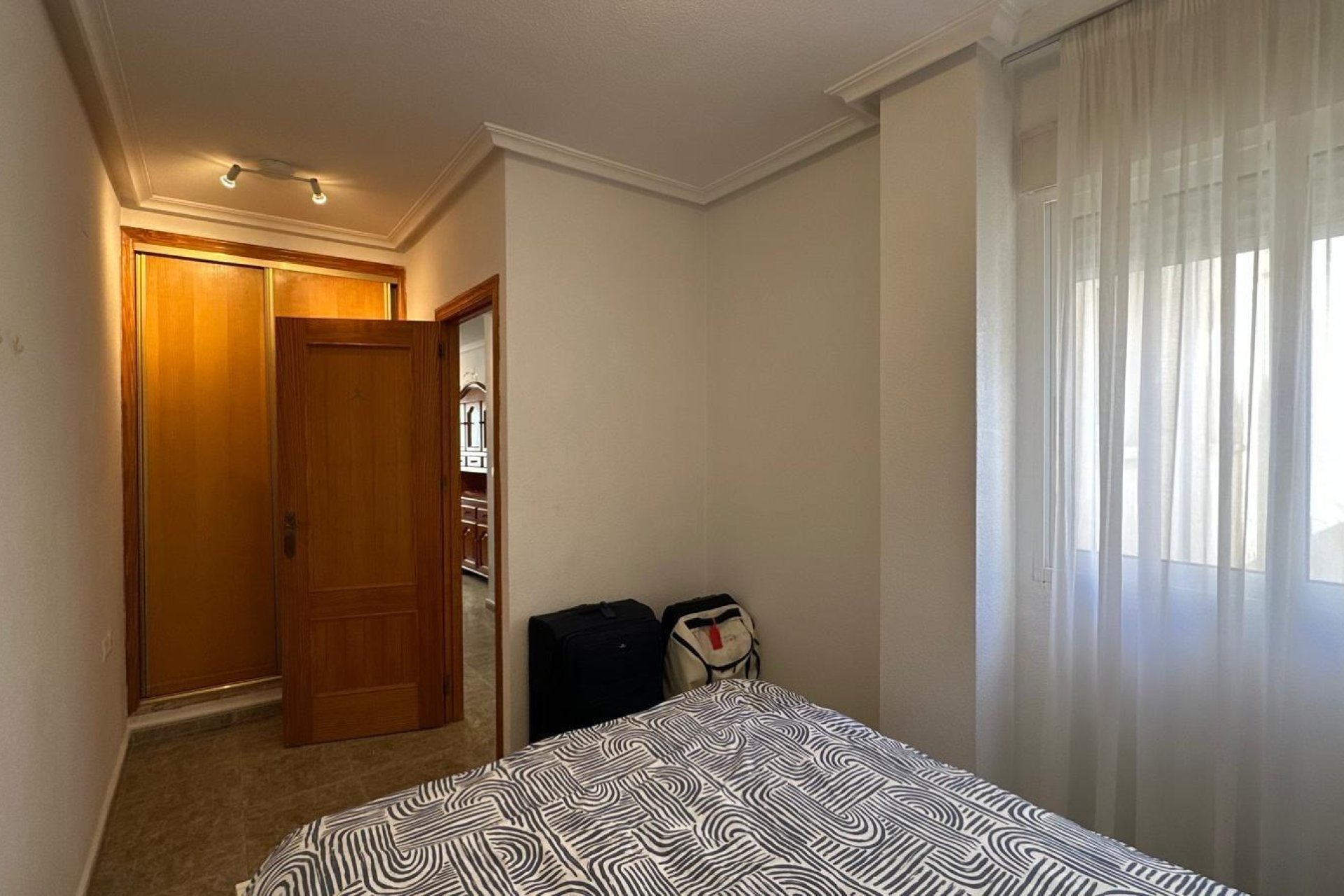 Resale - Apartament / Duplex - Torrevieja - Estacion de autobuses
