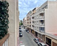 Resale - Apartament / Duplex - Torrevieja - Estacion de autobuses