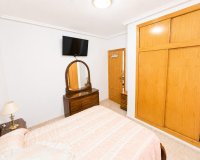 Resale - Apartament / Duplex - Torrevieja - Estacion de autobuses