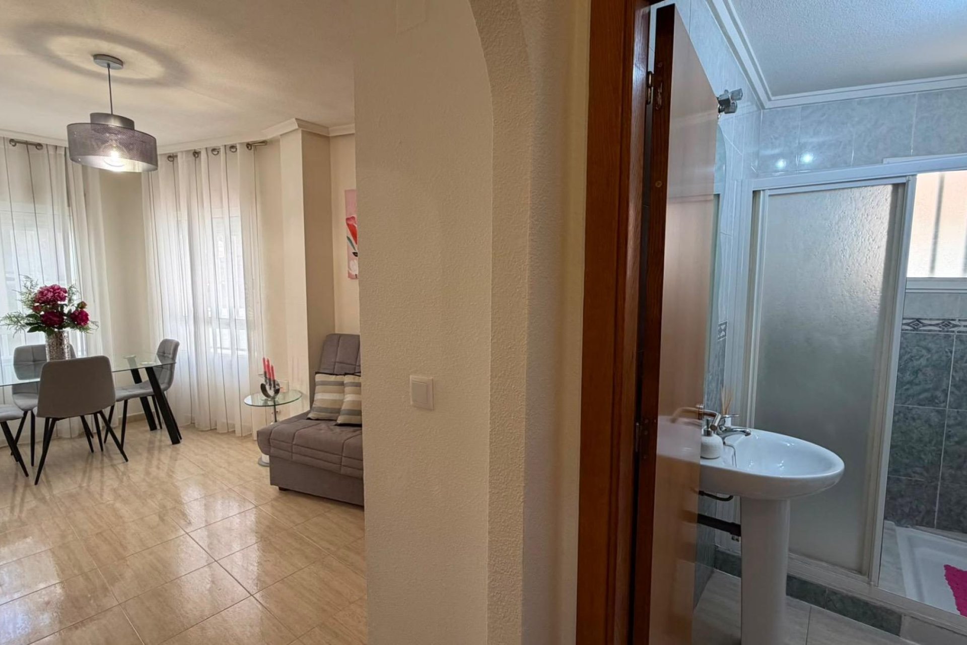 Resale - Apartament / Duplex - Torrevieja - Estacion de autobuses