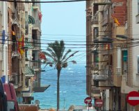 Resale - Apartament / Duplex - Torrevieja - Estacion de autobuses