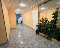 Resale - Apartament / Duplex - Torrevieja - Estacion de autobuses
