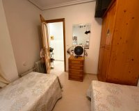 Resale - Apartament / Duplex - Torrevieja - Estacion de autobuses