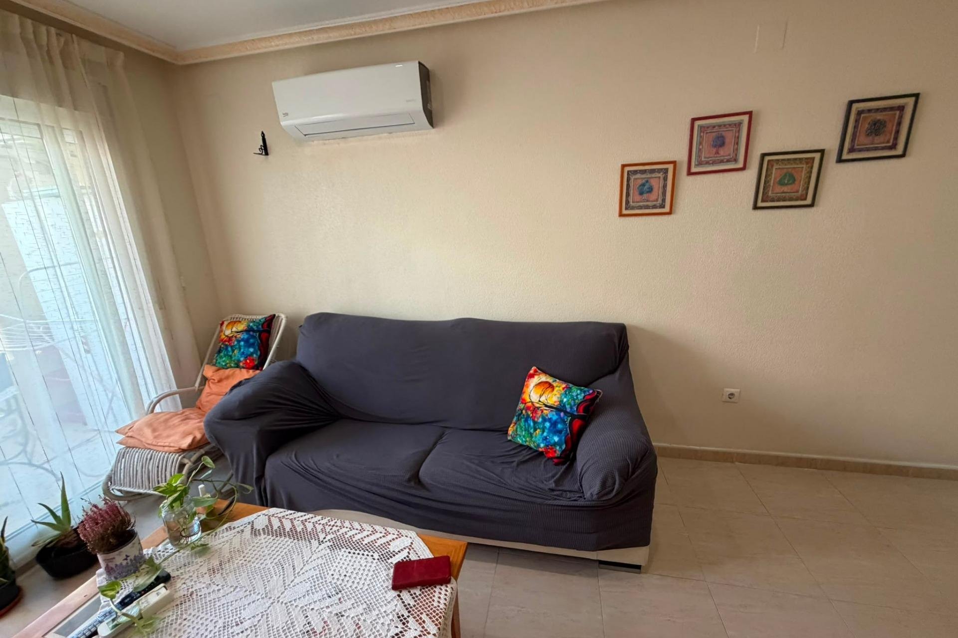 Resale - Apartament / Duplex - Torrevieja - Estacion de autobuses