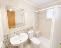 Resale - Apartament / Duplex - Torrevieja - Estacion de autobuses