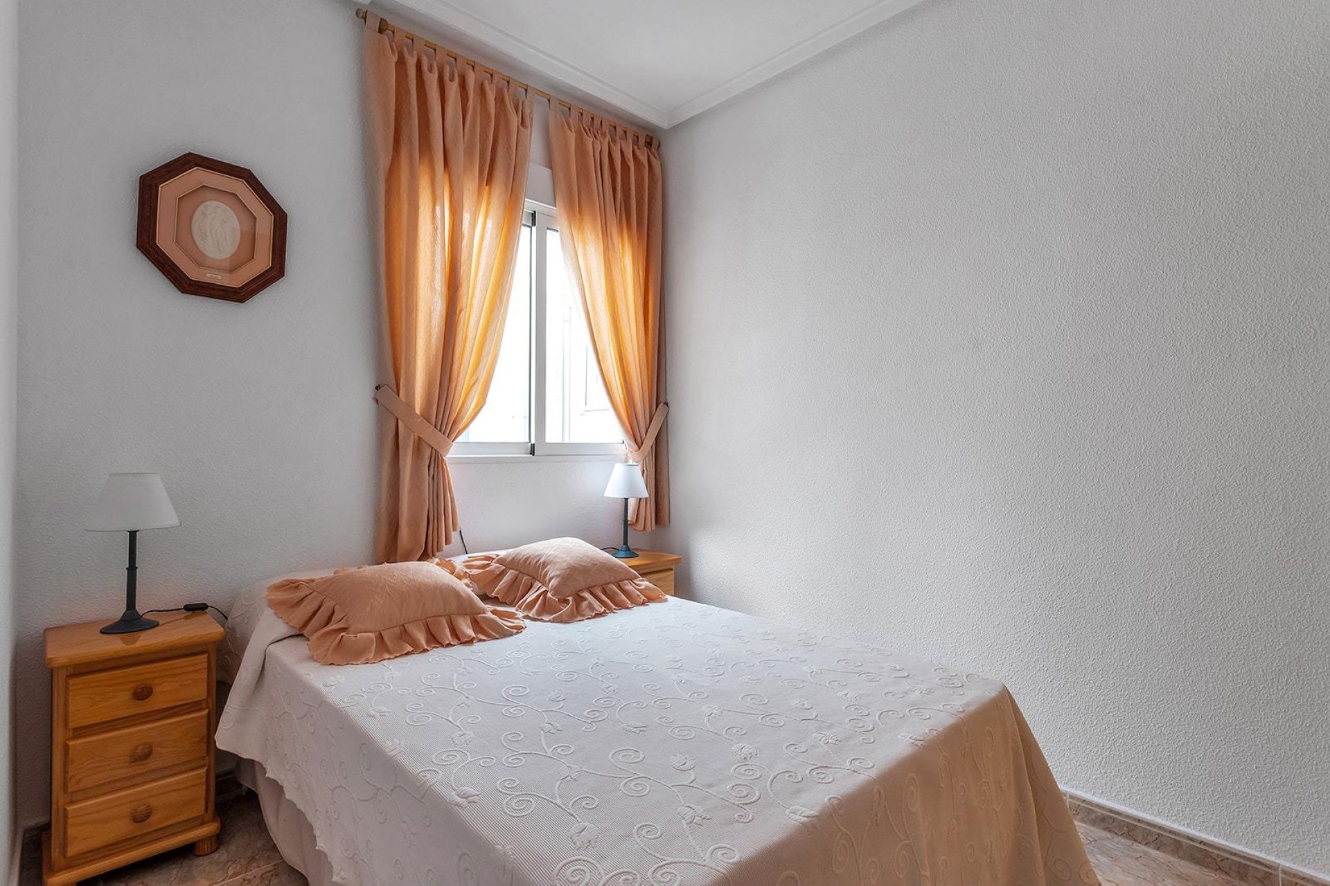 Resale - Apartament / Duplex - Torrevieja - Estacion de autobuses