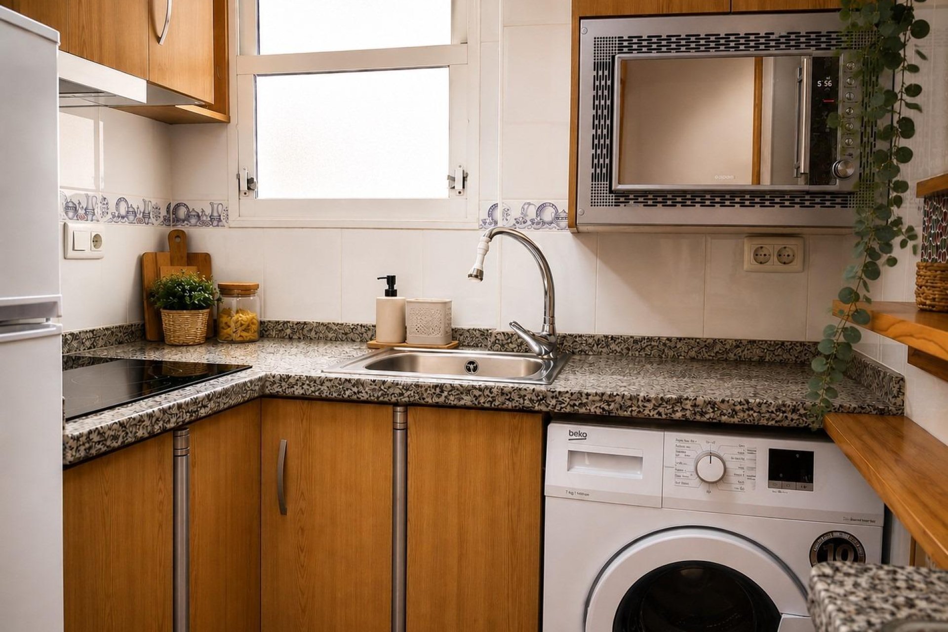 Resale - Apartament / Duplex - Torrevieja - Habaneras