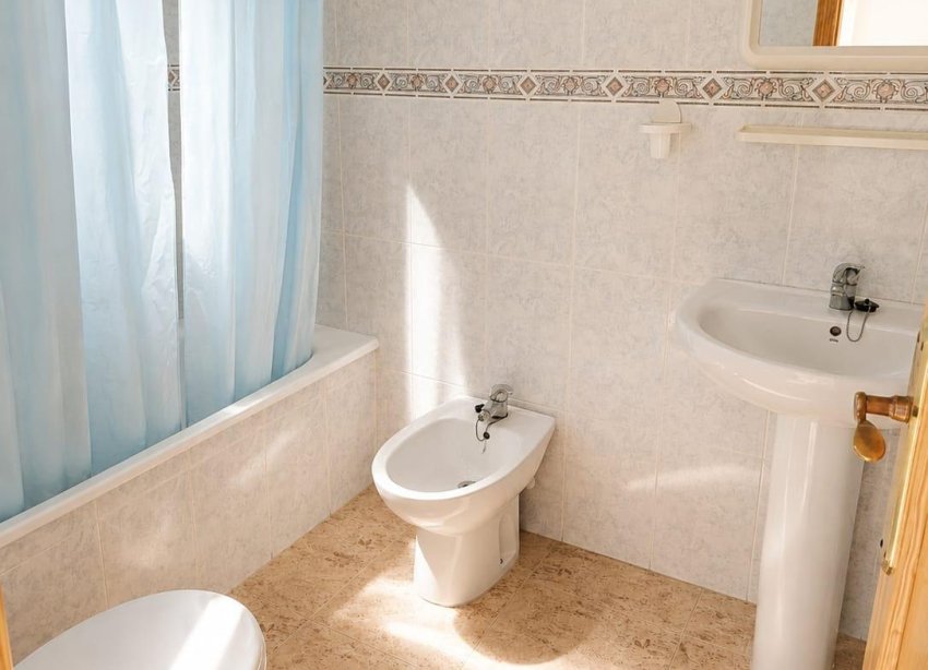 Resale - Apartament / Duplex - Torrevieja - Habaneras