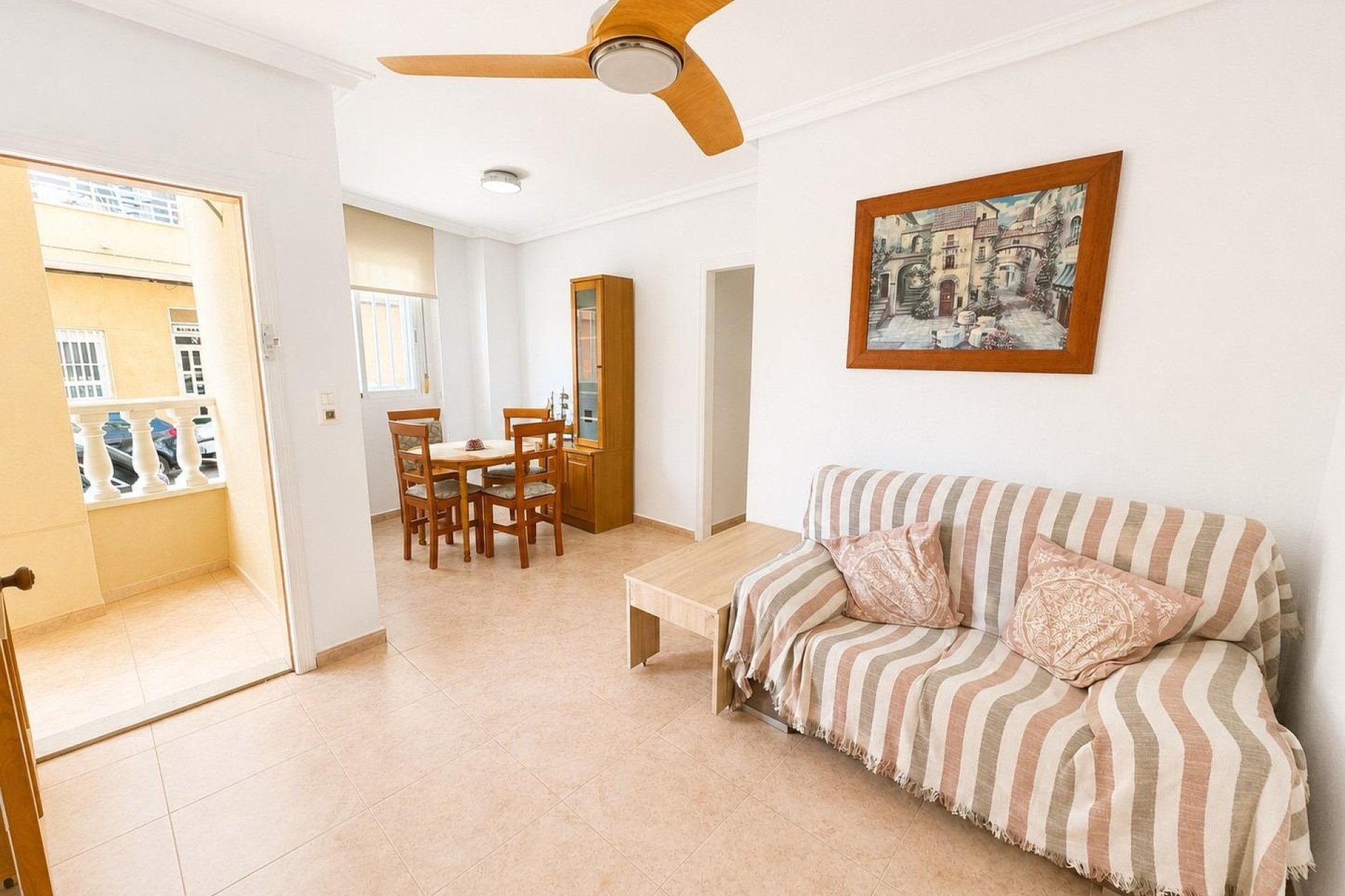 Resale - Apartament / Duplex - Torrevieja - Habaneras