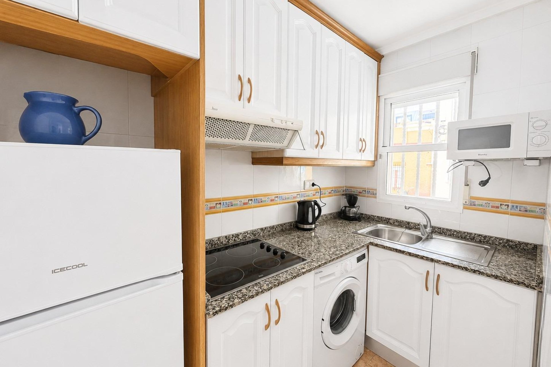 Resale - Apartament / Duplex - Torrevieja - Habaneras