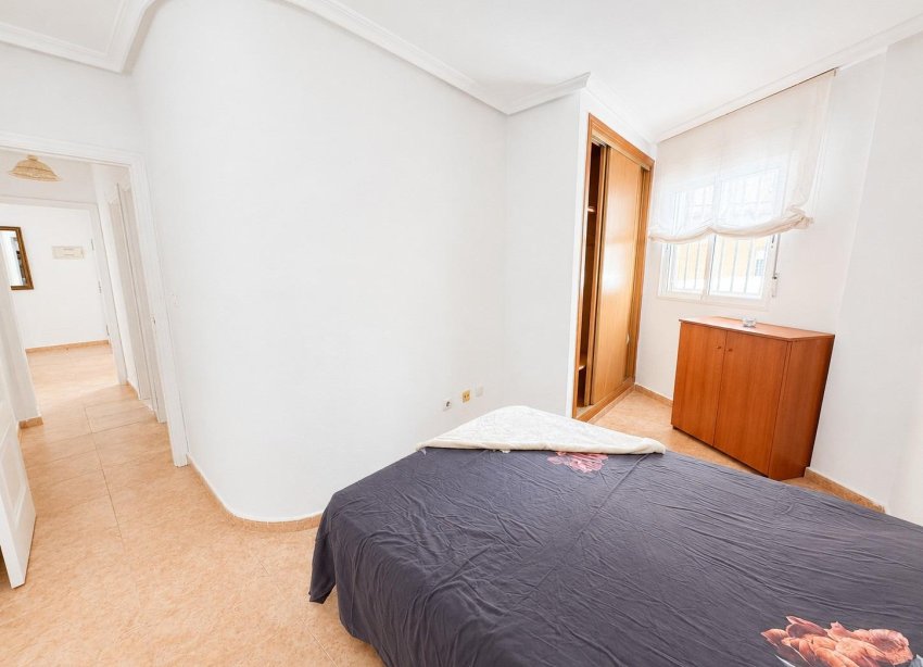 Resale - Apartament / Duplex - Torrevieja - Habaneras