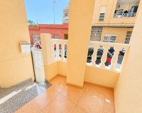 Resale - Apartament / Duplex - Torrevieja - Habaneras