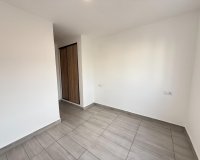 Resale - Apartament / Duplex - Torrevieja - Habaneras