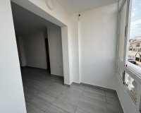 Resale - Apartament / Duplex - Torrevieja - Habaneras