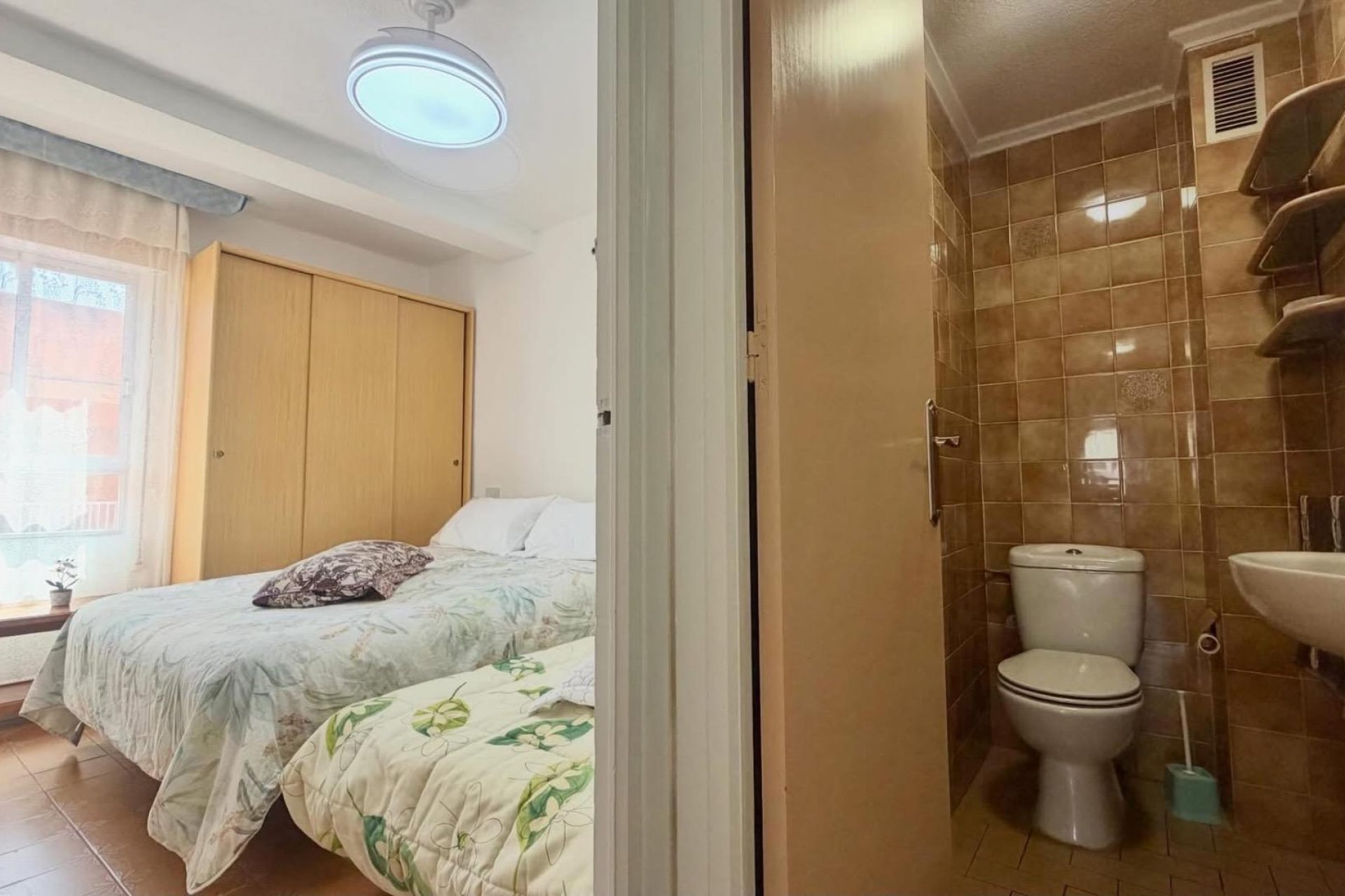 Resale - Apartament / Duplex - Torrevieja - Habaneras