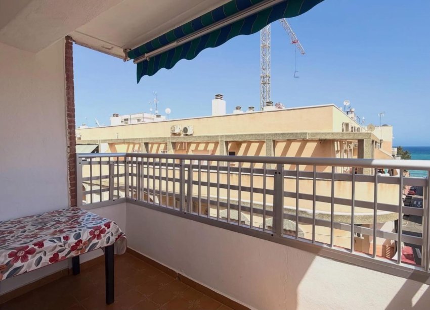 Resale - Apartament / Duplex - Torrevieja - Habaneras