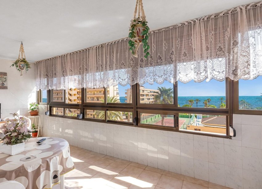 Resale - Apartament / Duplex - Torrevieja - La Mata