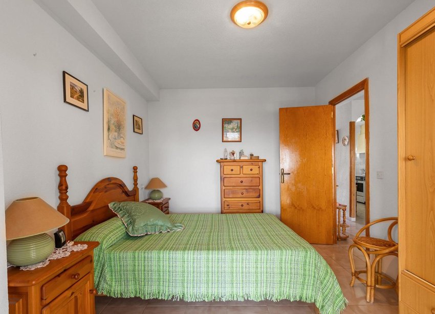 Resale - Apartament / Duplex - Torrevieja - La Mata